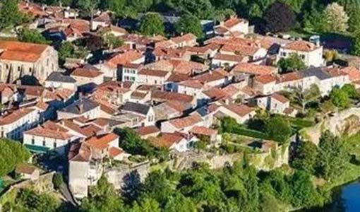 威远回乡建别墅为什么一定要选专业乡墅公司